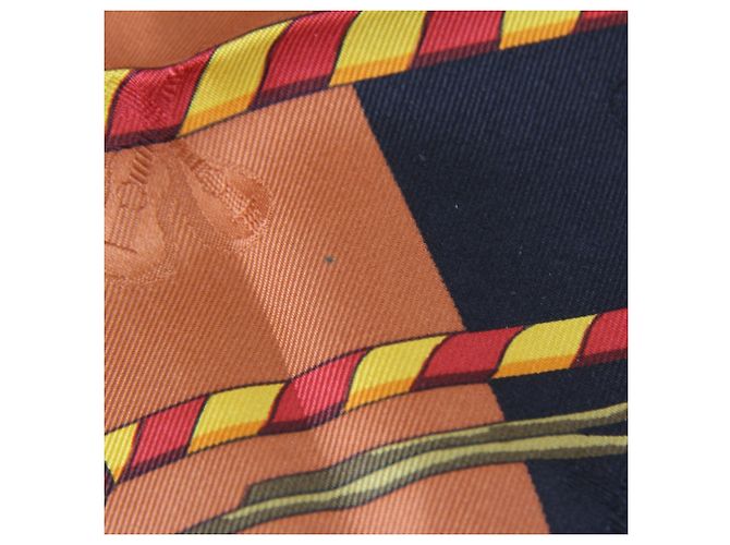 Hermès Sciarpa in seta Hermes Carre 90 Venice Carnival Rosso - vista 9