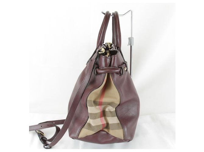 Sac Tote Burberry em couro e lona marrom - vista 3