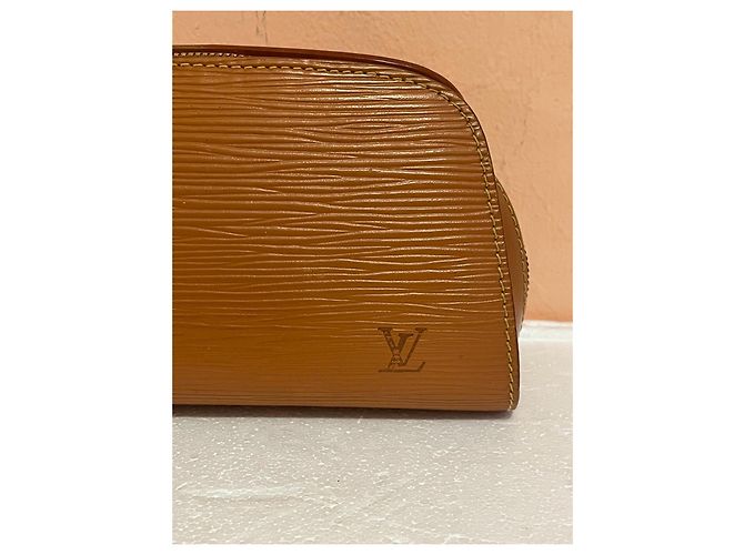 Louis Vuitton Epi Leder Kosmetikbeutel Tan Braun - Ansicht 7