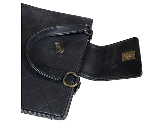 Timeless Borsa Chanel Matelassé Coco Mark Nero - vista 12