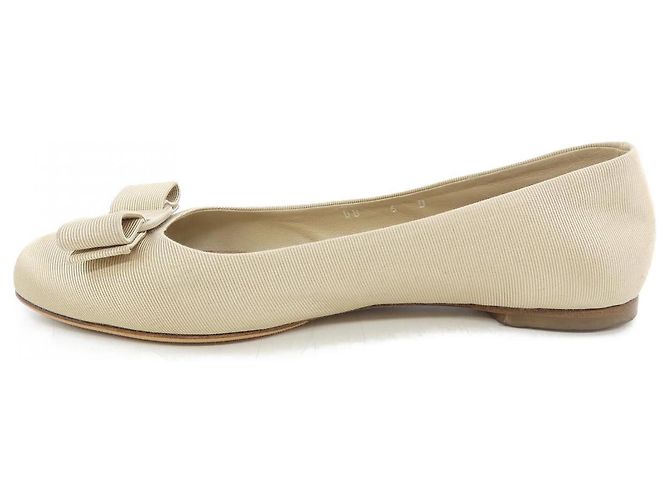 Décolleté Salvatore Ferragamo Beige - vista 2