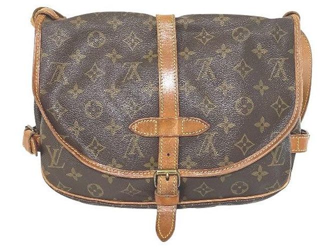 Borsa a tracolla Louis Vuitton Saumur30 Monogram Marrone - vista 2
