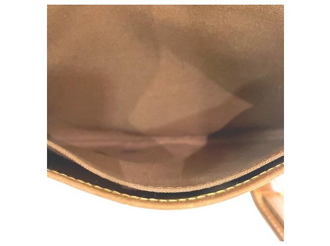Borsa a tracolla Louis Vuitton Saumur30 Monogram Marrone - vista 5