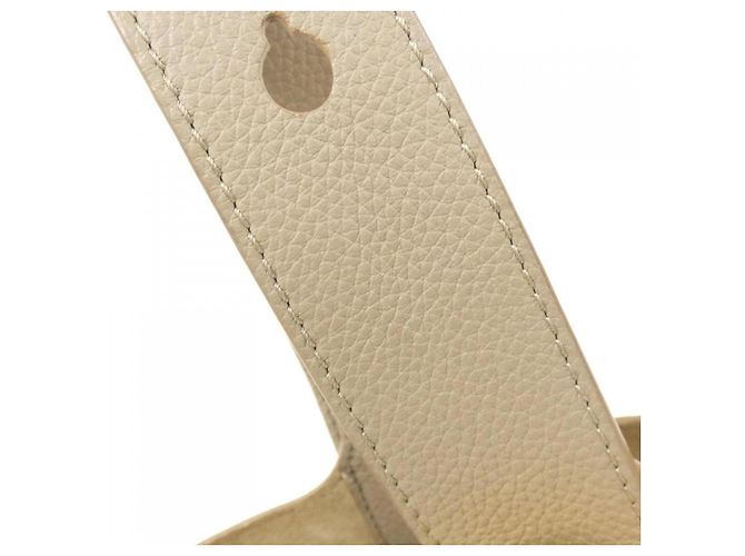 Mini borsa bucket Pebble in pelle di vitello Loewe Beige - vista 5