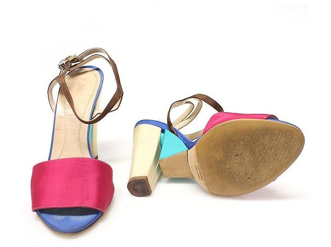 Fendi Sandali da donna con cinturini in raso multicolore - vista 5