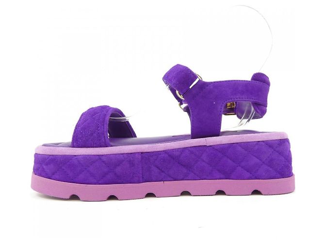 Sandálias de pele de vitelo camurça Chanel Roxo - vista 2