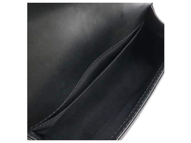 Borsa a tracolla Chanel Boy Chanel in pelle di vitello morbida Nero - vista 5