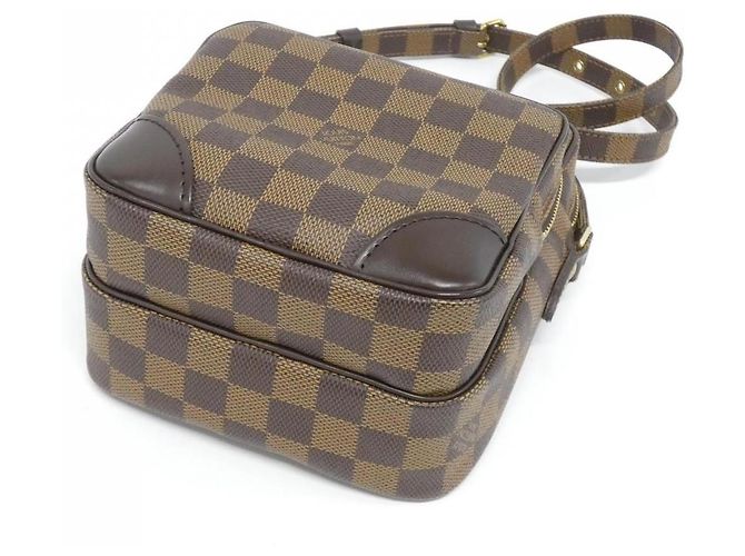 Borsa a tracolla Louis Vuitton Amazon Damier Marrone - vista 3