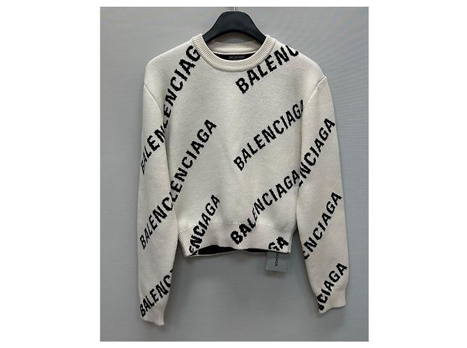 Balenciaga Crop-Strick aus Baumwolle und Wolle mit durchgehendem Jacquard-Logo Mehrfarben - Ansicht 2