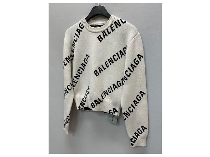 Balenciaga Crop-Strick aus Baumwolle und Wolle mit durchgehendem Jacquard-Logo Mehrfarben - Ansicht 4