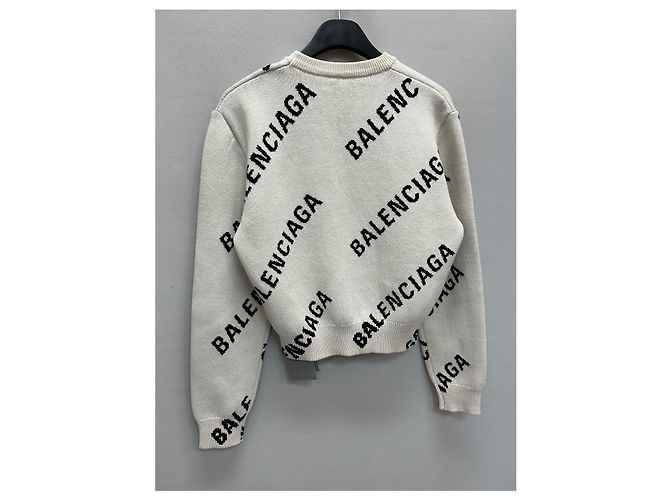 Balenciaga Crop-Strick aus Baumwolle und Wolle mit durchgehendem Jacquard-Logo Mehrfarben - Ansicht 5