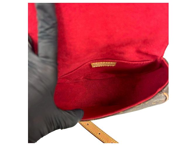 Piccola borsa a tracolla Louis Vuitton Monogram Marrone - vista 10