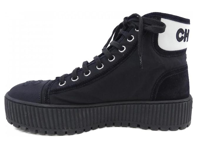 Sneakers con lacci Chanel Nero - vista 2