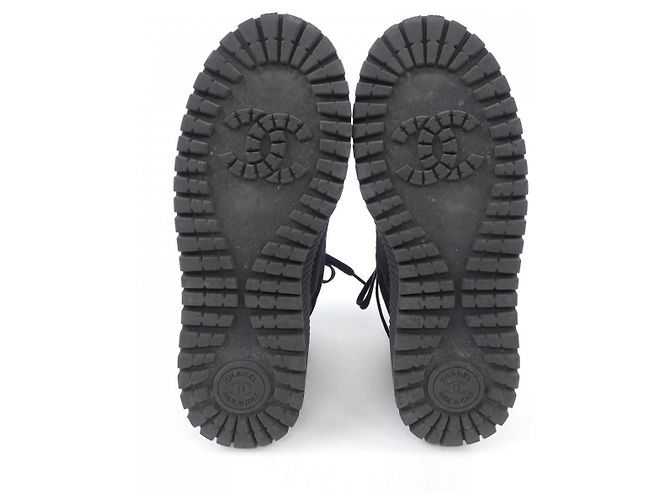 Sneakers con lacci Chanel Nero - vista 4