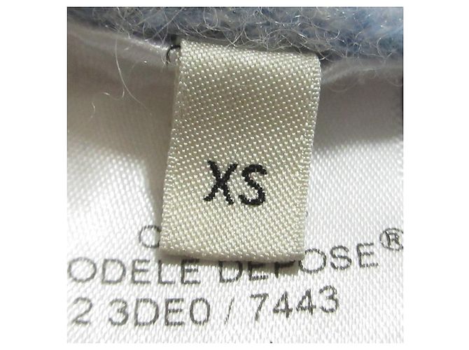 Céline Celine Mini-Strickkleid mit V-Ausschnitt und breitem Rippenstrick Blau Hellblau - Ansicht 9