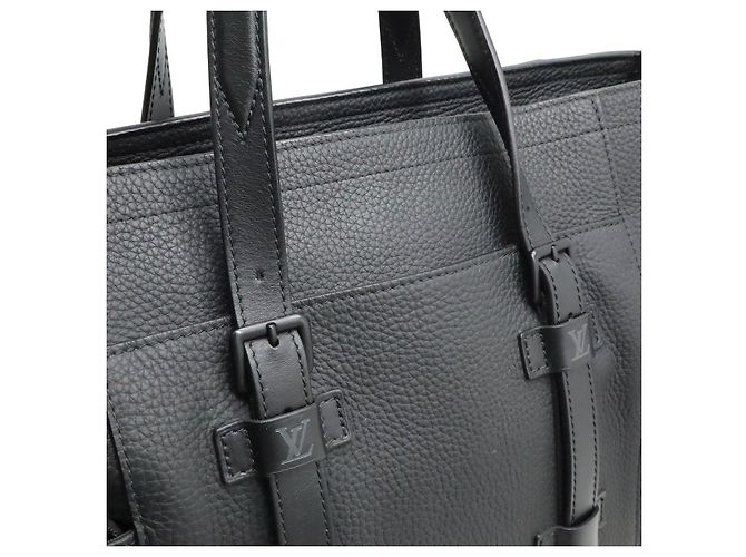 Borsa Tote 2way Louis Vuitton Christopher Taurillon Nero - vista 9