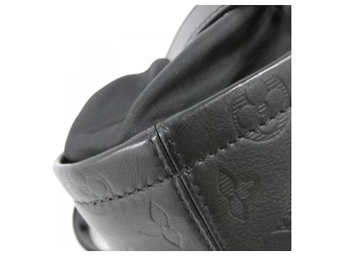 Borsa Nano Louis Vuitton Monogram Shadow Chalk - Borsa a Spalla Nero - vista 4