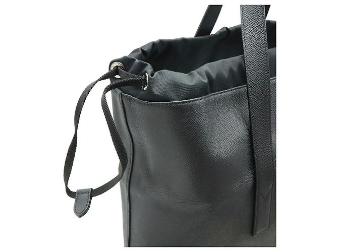 Borsa Tote Cabas Light Taiga Large Louis Vuitton Marrone - vista 5