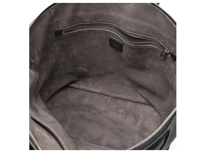 Borsa 2way Louis Vuitton Lockit MM in Veau Cachemire Nero - vista 7