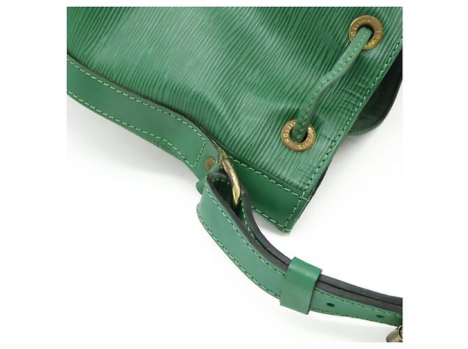 Borsa a Spalla Louis Vuitton Petit Noe Epi Verde - vista 6