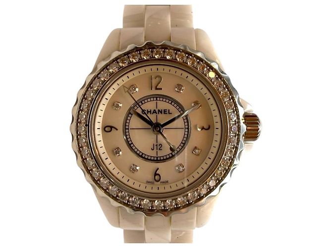 J12 Chanel Keramik-Uhr mit Perlmuttzifferblatt und Diamantindikatoren Weiß - Ansicht 2