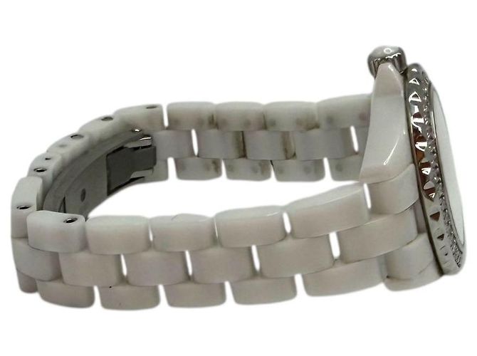 J12 Chanel Keramik-Uhr mit Perlmuttzifferblatt und Diamantindikatoren Weiß - Ansicht 6