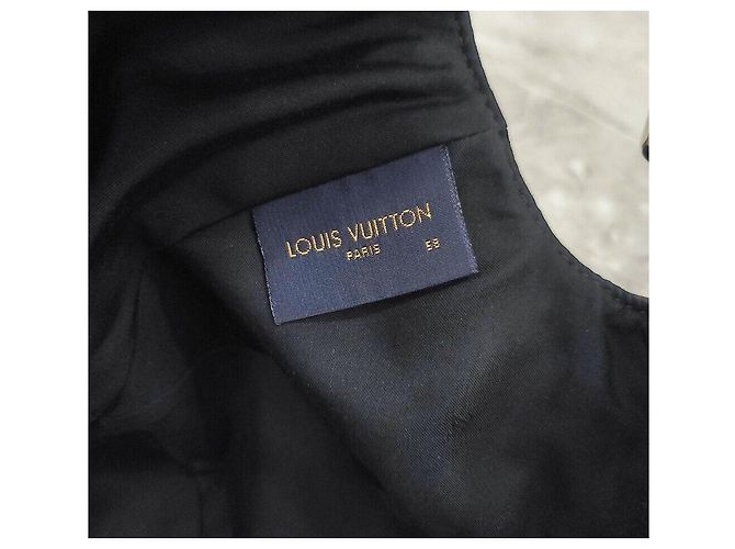 Louis Vuitton Neue Baseballkappe aus schwarzem Leder mit Monogramm-Schatteneffekt - Ansicht 6