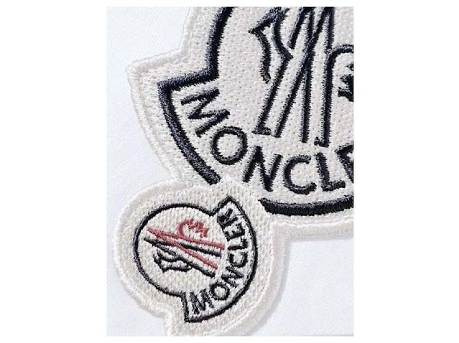 Moncler Baumwoll-T-Shirt mit doppeltem Logo-Patch Weiß - Ansicht 7