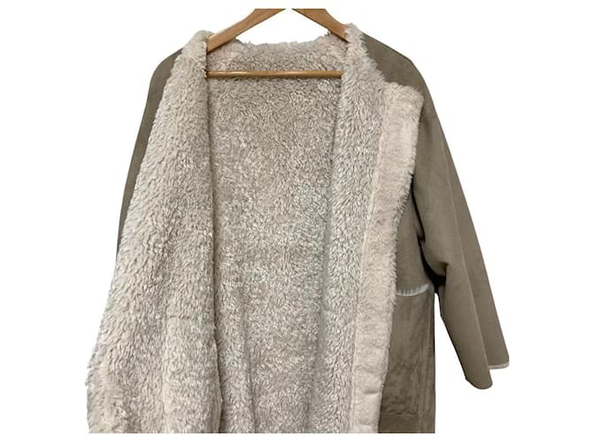 Autre Marque AMERI REVERSIBLE TWIN BOA Coat Brown Cream - view 7