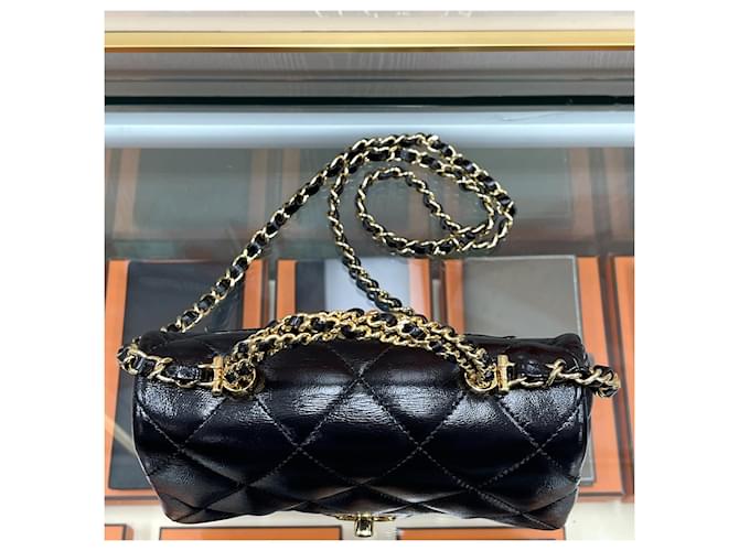 Chanel Mini borsa con patta e manico nera e oro Nero - vista 12