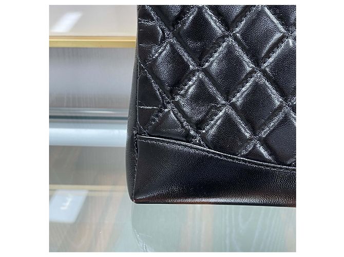 Chanel Borsa New Mini Chip Crossbody Black Gold Nero - vista 5