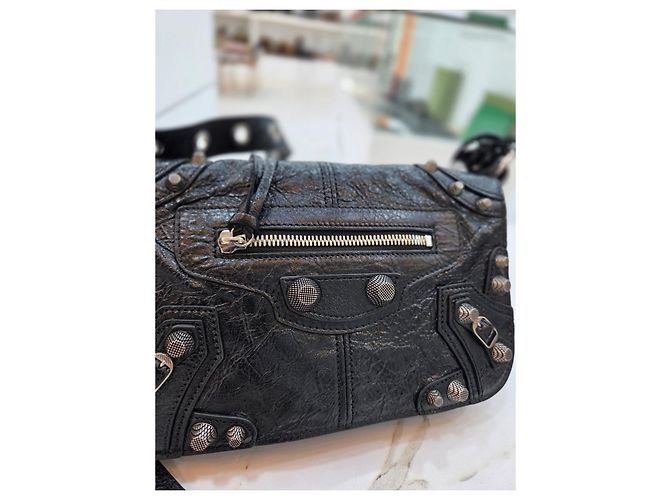 Balenciaga Borsa a tracolla Le Cagole Nero - vista 18