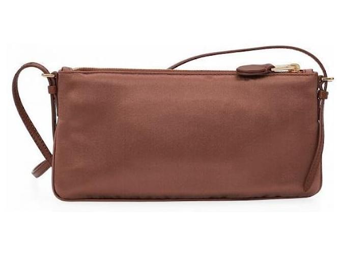 Miu Miu Mini Pouch in Satin Rosso - vista 5