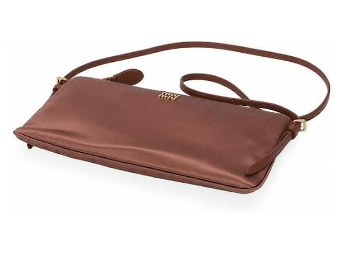 Miu Miu Mini Pouch in Satin Rosso - vista 7