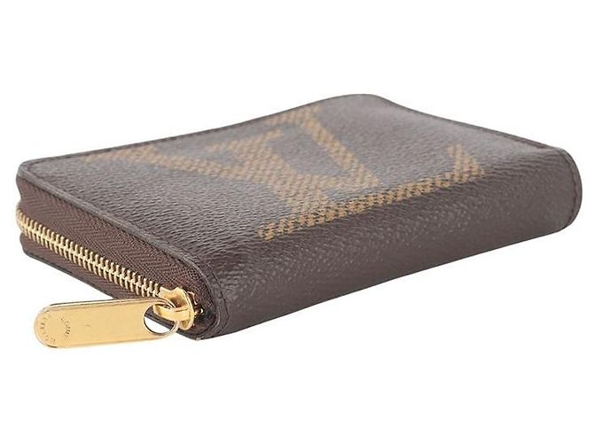 Louis Vuitton Porta-moedas e porta-cartões Zippy com monograma gigante invertido Multicor - vista 3