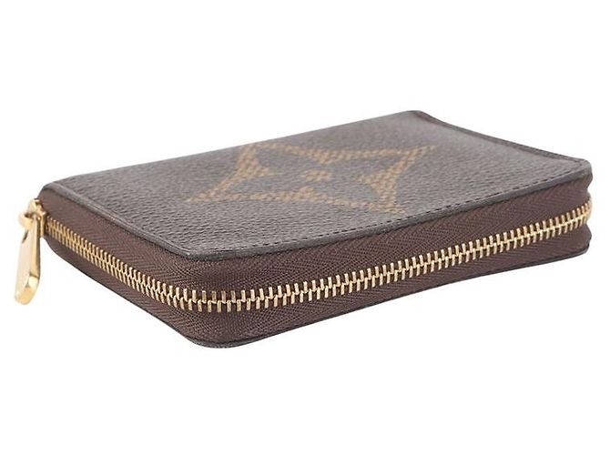 Louis Vuitton Porta-moedas e porta-cartões Zippy com monograma gigante invertido Multicor - vista 4