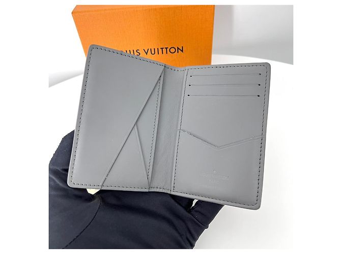 Louis Vuitton Monogram Shadow Organizer Card Holder Gray Brown - view 4
