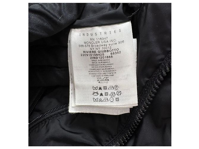 Jaqueta acolchoada Moncler Riviere com capuz Preto - vista 10