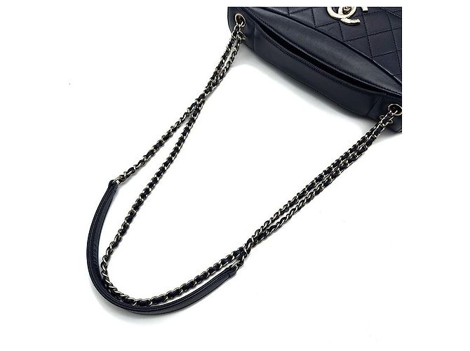 Chanel Borsa a mano con manico superiore e tracolla a catena in pelle di vitello Nero - view 5