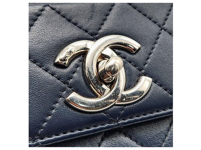 Chanel Borsa a mano con manico superiore e tracolla a catena in pelle di vitello Nero - view 8