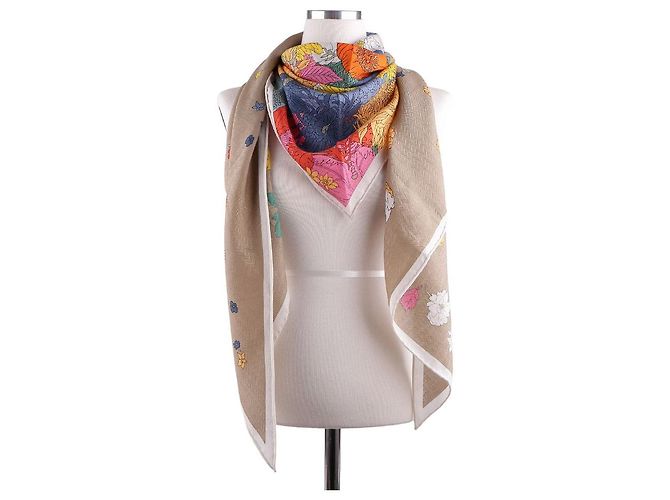 Hermès Triangle Scarf Orange - view 10