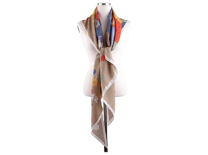 Hermès Triangle Scarf Orange - view 9