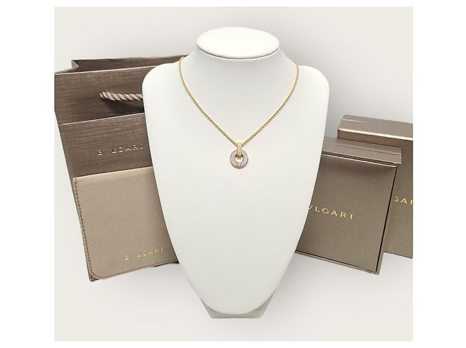 Bulgari Collana traforata in oro rosa, madreperla e diamanti - vista 6