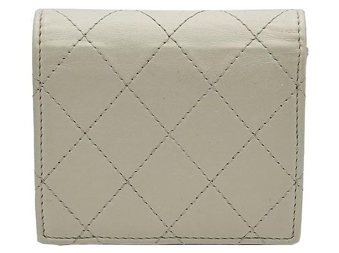 Chanel Portafoglio Bifold Matelassé Classico D'oro - vista 5