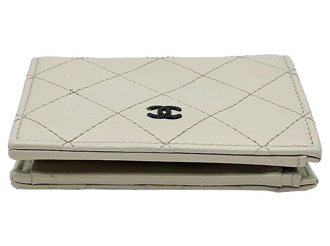 Chanel Portafoglio Bifold Matelassé Classico D'oro - vista 7