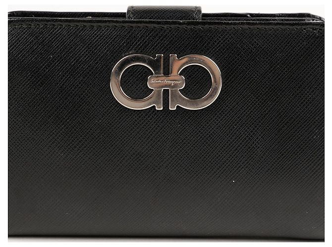 Salvatore Ferragamo Portafoglio piccolo Gancini in pelle Saffiano nera - vista 2