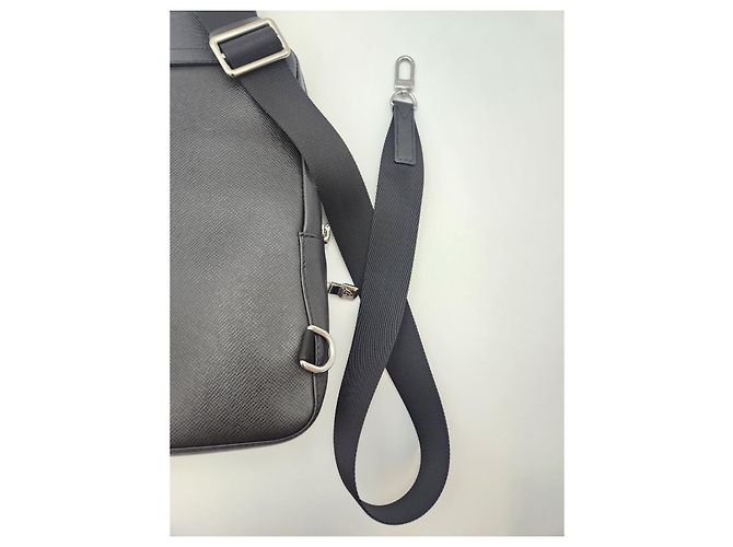 Louis Vuitton Taiga Avenue Slingback Black Nero - vista 16