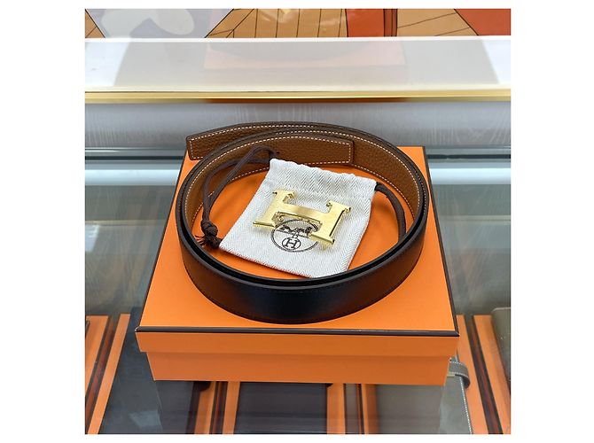 Market Hermès Cintura reversibile Nero/Finitura Oro opaco - vista 2