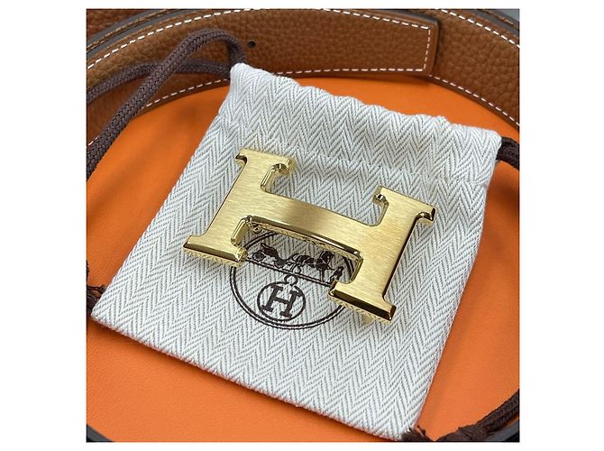 Market Hermès Cintura reversibile Nero/Finitura Oro opaco - vista 3