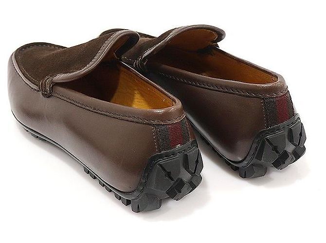 Gucci Mocassini da guida da uomo in pelle scamosciata marrone - vista 5